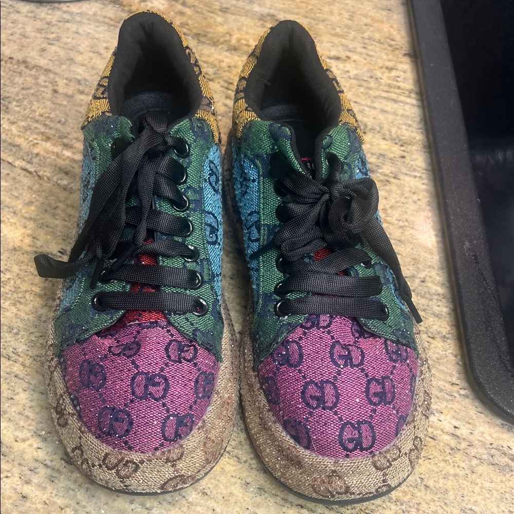 Bling bling sneakers